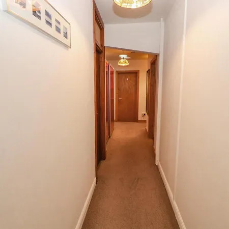 Semesterbostad Old School Muncaster House