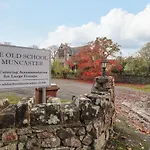Old School Muncaster House 펜션 *
