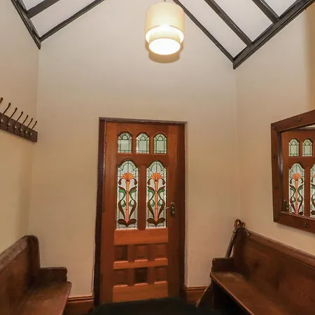 Old School Muncaster House Tatil Evi *