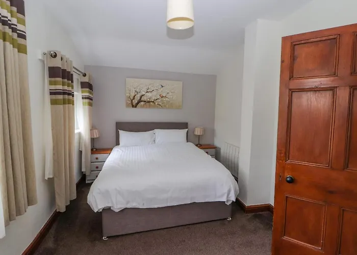 Old School Muncaster House Holiday home