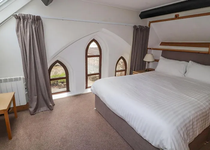 Old School Muncaster House Holiday home